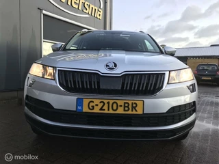 Škoda Karoq Skoda Karoq 1.0 TSI Ambition Business Trekhaak Panoramadak Mooie uitstraling Virtuele cockpit - afbeelding nr 4