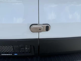 Ford Transit Ford Transit 310 2.0 TDCI L2H2 Trend 130pk | 12 inch SYNC 4 | Draadloos Apple Carplay/Android auto | Achteruitrijcamera incl. Downlighter | Digitale Cockpit - afbeelding nr 15