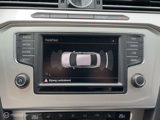 Volkswagen Passat Volkswagen Passat 1.4 TSI Comfortline Climat, Navi, ACC, Bluetooth, LM.. - afbeelding nr 14