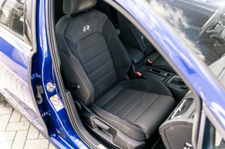 Volkswagen Golf Volkswagen Golf 2.0 TSI 4Motion R Pano Dynaudio Camera - afbeelding nr 35