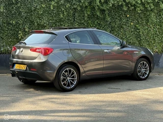 Alfa Romeo Giulietta Alfa Romeo Giulietta 1.4 T Exclusive | Leder | Pano | 170PK - afbeelding nr 17