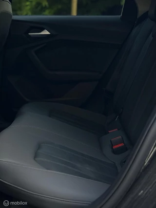 Audi A1 Sportback Audi A1 Sportback 30 TFSI S Line edition one |LED | LEER | - afbeelding nr 5