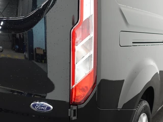 Ford Transit Custom Ford Transit Custom 300 2.0 TDCI L2H1 Trend Automaat Airco Navi Cruisecontrol Camera Parkeersensoren Trekhaak - afbeelding nr 8