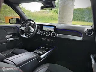 Mercedes-Benz GLB Mercedes GLB 200 4MATIC AMG Line | Pano | Sfeer | CarPlay - afbeelding nr 21
