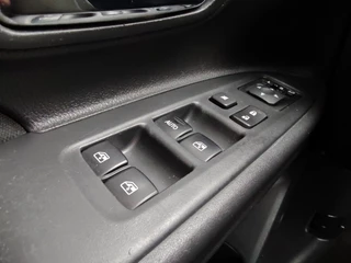 Mitsubishi Outlander Keyless | Cruise | Navigatie - afbeelding nr 21