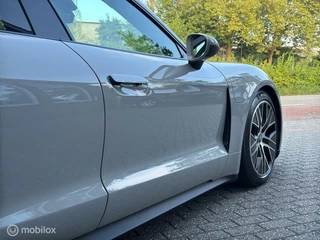 Porsche Taycan Porsche Taycan Performance 84 kWh PANO/AIRCO/CAM/LEDER/CHRON - afbeelding nr 16