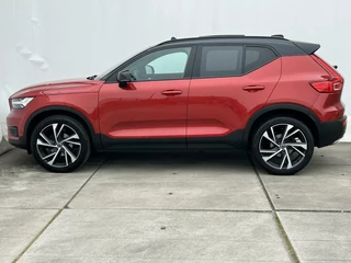 Volvo XC40 Volvo XC40 1.5 T3 157pk R-Design PANO DAK I HARMAN & KARDON I DEALER O.H. 20