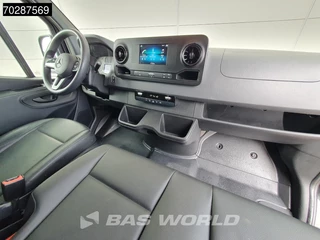 Mercedes-Benz Sprinter Mercedes Sprinter 317 CDI Automaat L3H2 3500KG Trekhaak 170PK Airco Camera Parkeersensoren MBUX CarPlay Euro6 L3 15m3 Airco Trekhaak - afbeelding nr 10