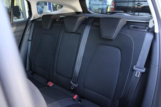 Ford Focus Ford Focus Wagon 1.0 EcoBoost Hybrid Titanium Style | Winter Pack | Camera | Navigatie | Cruise control | Privacy glass | NIEUW MODEL - afbeelding nr 11