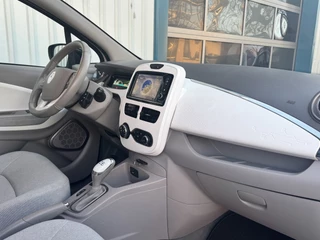 Renault ZOE Navi/ Cruise/ Audio/ Nieuwe elektr motor a €5k - afbeelding nr 12