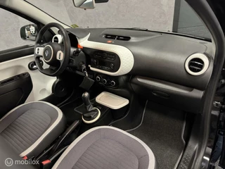 Renault Twingo Renault Twingo 1.0 SCe Collection AIRCO / CRUISE / LED / D.GLAS - afbeelding nr 23