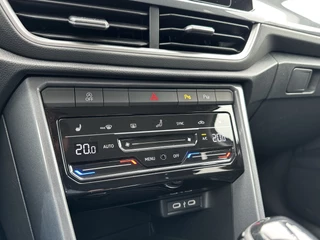 Volkswagen T-Roc Volkswagen T-Roc 1.5 TSI 150pk DSG Style | Acc | Lane | Camera - afbeelding nr 34