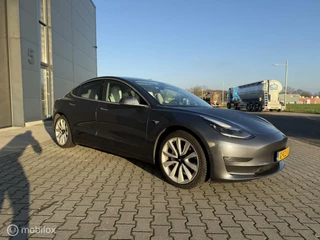 Tesla Model 3 Tesla Model 3 Long Range AWD 75kWh 19Inch Wit leer AUTOPILOT - afbeelding nr 7