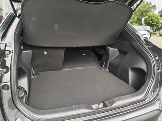 Toyota Yaris Cross Toyota Yaris Cross 1.5 Hybrid 130 Dynamic | Comfort Pack | Sensoren v/a | Stoelverw - afbeelding nr 34