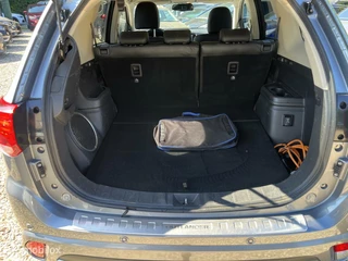 Mitsubishi Outlander Mitsubishi Outlander 2.0 PHEV instyle+Dealer onderhouden - afbeelding nr 25