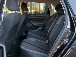 Volkswagen Polo 1.0 TSI 116pk DSG Highline 5-Deurs | Apple Carplay + Android Auto | Clima | Adap. Cruise | Stoelverwarming | Sfeerverlichting | Licht+Regensensor | Pdc V+A | Privacy Glass | 16''lm - afbeelding nr 10