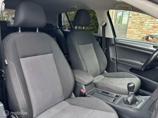 Volkswagen Golf Volkswagen Golf 1.2 TSI Trendline - afbeelding nr 17