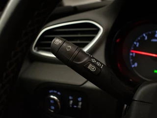 Opel Grandland X Opel Grandland X 1.2 Turbo Ultimate Sport (APPLE CARPLAY,NAVI,CAMERA,LED,SPORTSTOELEN,CRUISE,CLIMATE,DODE HOEk,GETINT,NETTESTAAT) - afbeelding nr 9