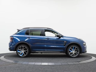 Lynk & Co 01 Lynk & Co 01 1.5 - ALL-SEASON BANDEN - PLUG-IN - afbeelding nr 9