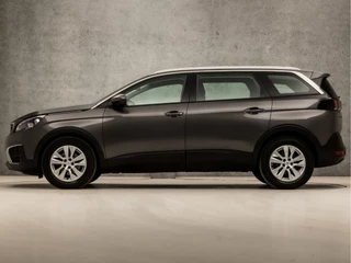 Peugeot 5008 Peugeot 5008 1.2 PureTech Sport 7 Persoons (APPLE CARPLAY, GROOT NAVI, PARKEERSENSOREN, SPORTSTOELEN, CRUISE, LANE ASSIST, NIEUWE APK, NIEUWSTAAT) - afbeelding nr 2