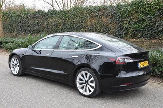 Tesla Model 3  | AUTO PILOT | 360 CAMERA - afbeelding nr 4