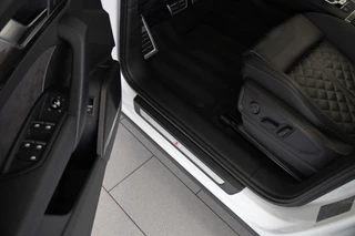 Audi SQ5 Audi SQ5 3.0 TFSI SQ5 quattro RS|Luchtvering|Pano|B&O|Trekhaak|Carbon|Full option|Dealer onderhouden - afbeelding nr 8