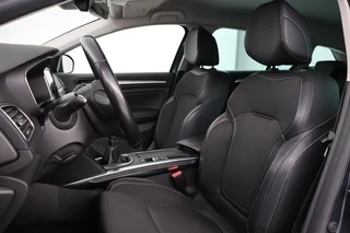 Renault Mégane Renault Mégane 1.3 TCe Business Zen | Trekhaak | Head-Up |  Carplay | Full LED | Camera | Navigatie | Climate control | Parkeerhulp | Cruise control - afbeelding nr 5