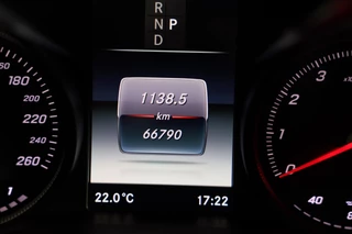 Mercedes-Benz GLC Mercedes-Benz GLC-klasse Coupé 300 4MATIC AMG 63 Look / Lane Assist / Leder / F1 / Sfeerverlichting / Camera / Led / Pdc / 20 Inch - afbeelding nr 28