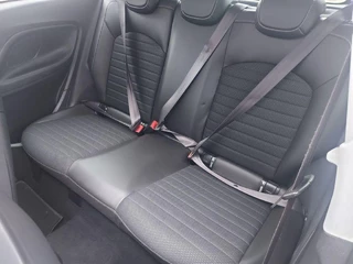 Opel Corsa Opel Corsa 1.6 Turbo OPC Nurnberg Edit. airco,cruisecontrol,parkeersensoren achter,panoramadak, - afbeelding nr 9