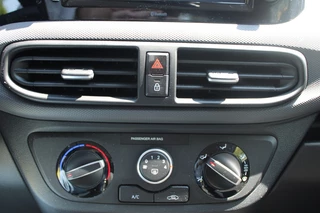 Hyundai i10 Hyundai i10 1.0 Comfort 5-zits Automaat! 