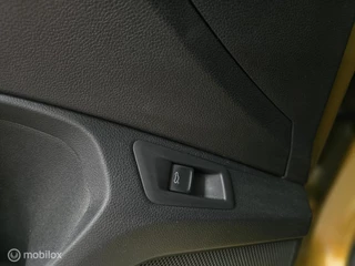 Volkswagen T-Roc Volkswagen T-Roc 1.5 TSI /Panoramadak / Acc / Lane / Carplay - afbeelding nr 20
