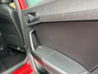 SEAT Leon Seat Leon 1.5 TSI FR Launch Edition | LED | Stoelverwarming | Navigatiesysteem | Adaptive cruise control | Apple CarPlay | 18 inch lichtmetalen velgen | Achteruitrijcamera | Trehaak uitklapbaar | Parkeersensoren voor en achter - afbeelding nr 54