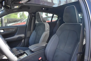 Volvo C40 Volvo C40 Twin Intro Edition 408Pk/78kWh | Getint glas | Trekhaak - afbeelding nr 3