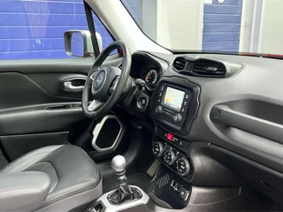 Jeep Renegade Jeep Renegade 1.4 140 PK Limited l Leer l Pano l Navi l - afbeelding nr 16
