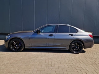 BMW 3 Serie BMW 3-serie 330e M Sport /Laser /Schuifdak /BTW - afbeelding nr 2