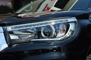Toyota Hilux Toyota Hilux 2.4 D-4D DUBBEL CABIN EXECUTIVE BE TREKKER A/T 5 SITZ 4WD VAN - afbeelding nr 21
