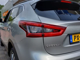 Nissan QASHQAI 1.2 DIG-T 116pk N-Connecta Design-Pack | Origineel NL | Navi | Clima | Cruise | Keyless Entry | Panoramadak | Pdc V+A+360 Camera | Rijstrook+Licht+Regensensor | Privacy Glass | 18''lm - afbeelding nr 50