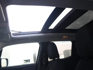 Jeep Renegade Jeep Renegade 1.5T e-Hybrid 130 PK North Star | Pano | Safety | Winter | 18