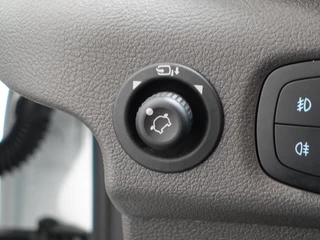 Ford Transit Ford Transit 105pk 2.0 L2H2 Trend Airco Trekhaak Navi Cruise Airco Navi Trekhaak Cruise Control - afbeelding nr 20