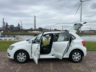 Volkswagen Polo Volkswagen Polo 1.0 Bluemotion 2015 Airco|PDC V+A|NW APK - afbeelding nr 16