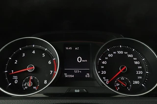 Volkswagen Golf Volkswagen Golf 2.0 TSI GTI | Stoelverwarming | Adaptive cruise |  Full LED | Carplay | Navigatie | 19'' | Sportstoelen | PDC | Bluetooth - afbeelding nr 25
