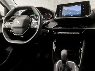 Peugeot 208 (APPLE CARPLAY, GROOT NAVI, PARKEERSENSOREN, SPORTSTOELEN, LANE ASSIST, NIEUWE APK, NIEUWSTAAT) - afbeelding nr 7