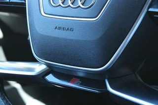Audi e-tron Audi e-tron e-tron 55 QUATTRO ADVANCED 95 kWh PANO ORG NL - afbeelding nr 37
