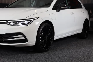 Volkswagen Golf Volkswagen Golf 1.4 eHybrid Sport / Acc / Memory / Lane Assist / Navi / Elek Pakket / Ecc / Isofix / Led / Pdc / 20 Inch - afbeelding nr 42