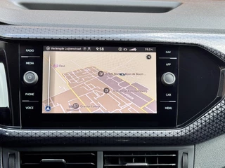 Volkswagen T-Cross Volkswagen T-Cross 1.0 TSi Style CARPLAY|PDC|ACC|LANE ASSIST - afbeelding nr 19