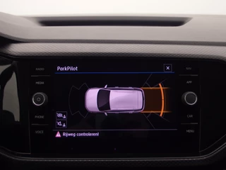 Volkswagen T-Cross NAVI / CARPLAY / CLIMA / PDC / BLUETOOTH / ACC / DAB+ / NL-AUTO - afbeelding nr 10