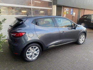 Renault Clio Renault Clio 0.9 TCe Limited NAVI/CARPLAY/KEYLESS *ALL-IN PRIJS* - afbeelding nr 10