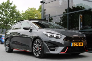 Kia ProCeed Kia ProCeed 1.6 T-GDi GT 204PK | Pano | JBL | Sportuitlaat - afbeelding nr 15