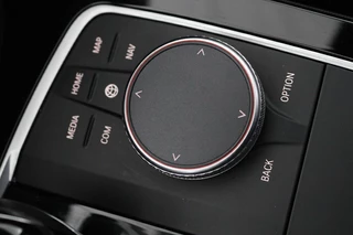 BMW 1 Serie BMW 1-serie 116i High Executive | M Sport | Leder |  Stoelverwarming | Carplay | Full LED | Sportstoelen | Navigatie | Climate control | Live Cockpit | Parkeerhulp | Cruise control - afbeelding nr 24