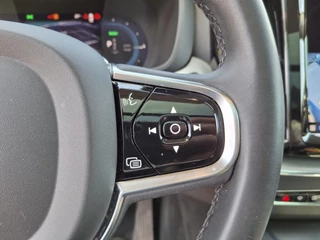 Volvo XC60 Volvo XC60 T8 Plug-in hybrid AWD Plus Bright | Harman/Kardon | 360 Camera | Trekhaak | ACC | Stoelverwarming | - afbeelding nr 19